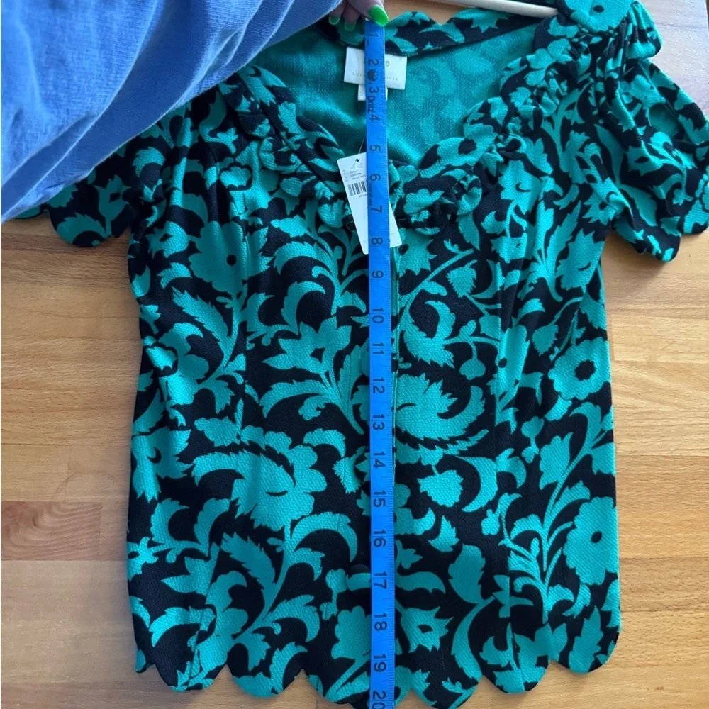 Maeve by Anthropologie Green Black Floral Scalloped Edge Top Assey Blouse Size 6 - Picture 10 of 12